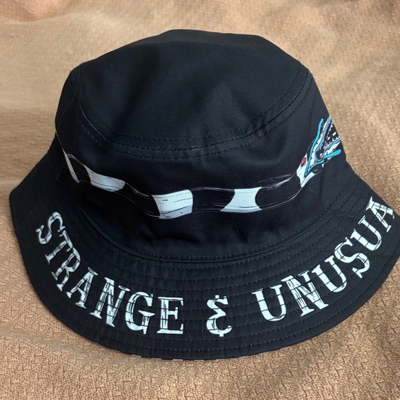 Halloween Horror Nights Beetlejuice bucket hat